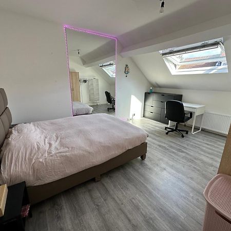 Dreamland Apartments Eu, بروكسل المظهر الخارجي الصورة